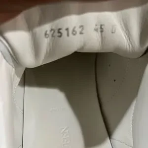 Alexander McQueen | Shoes | Authentic A Mcqueen Sneakers  display picture 1